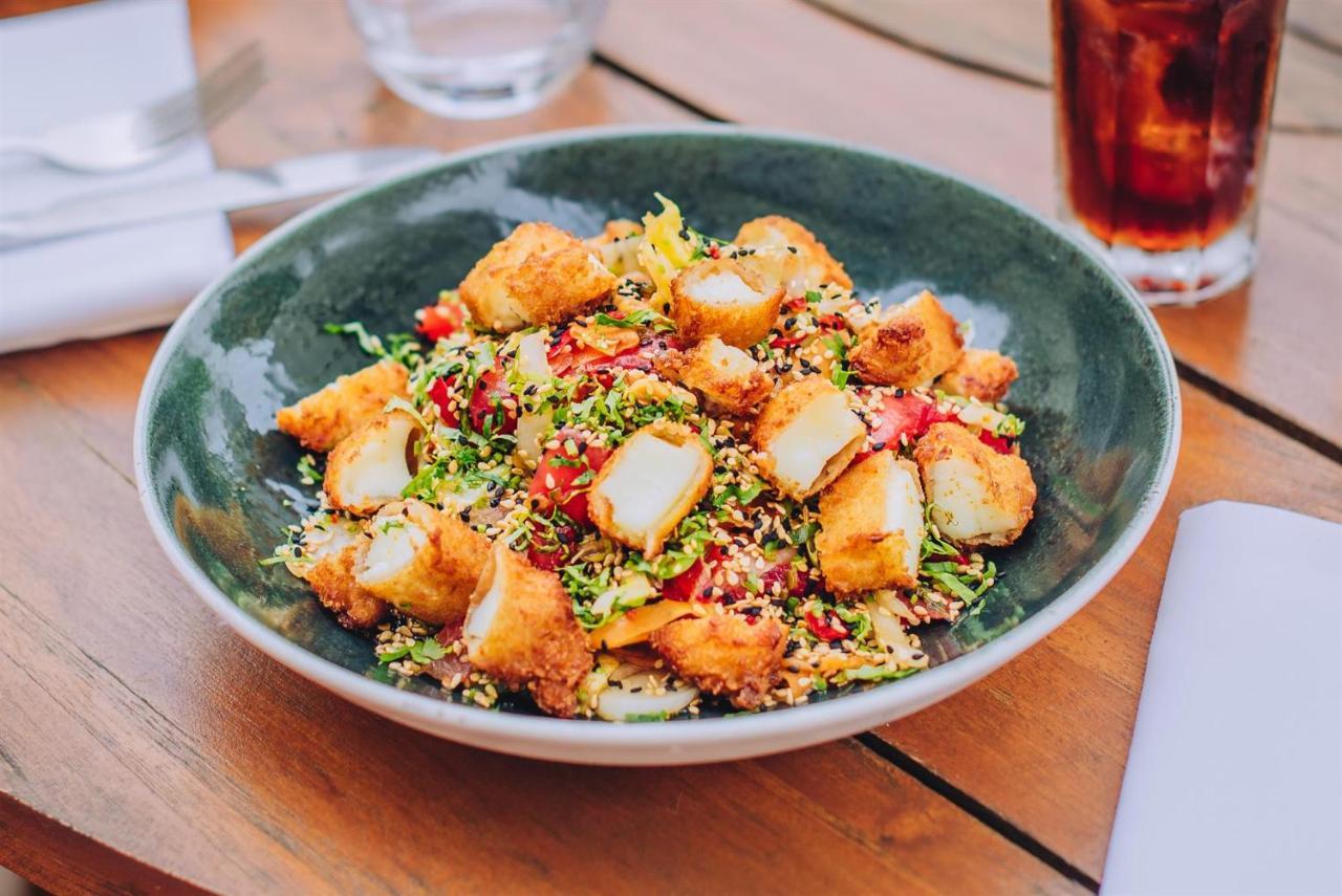 The Drummond At Albury Guildford Ngoại thất bức ảnh