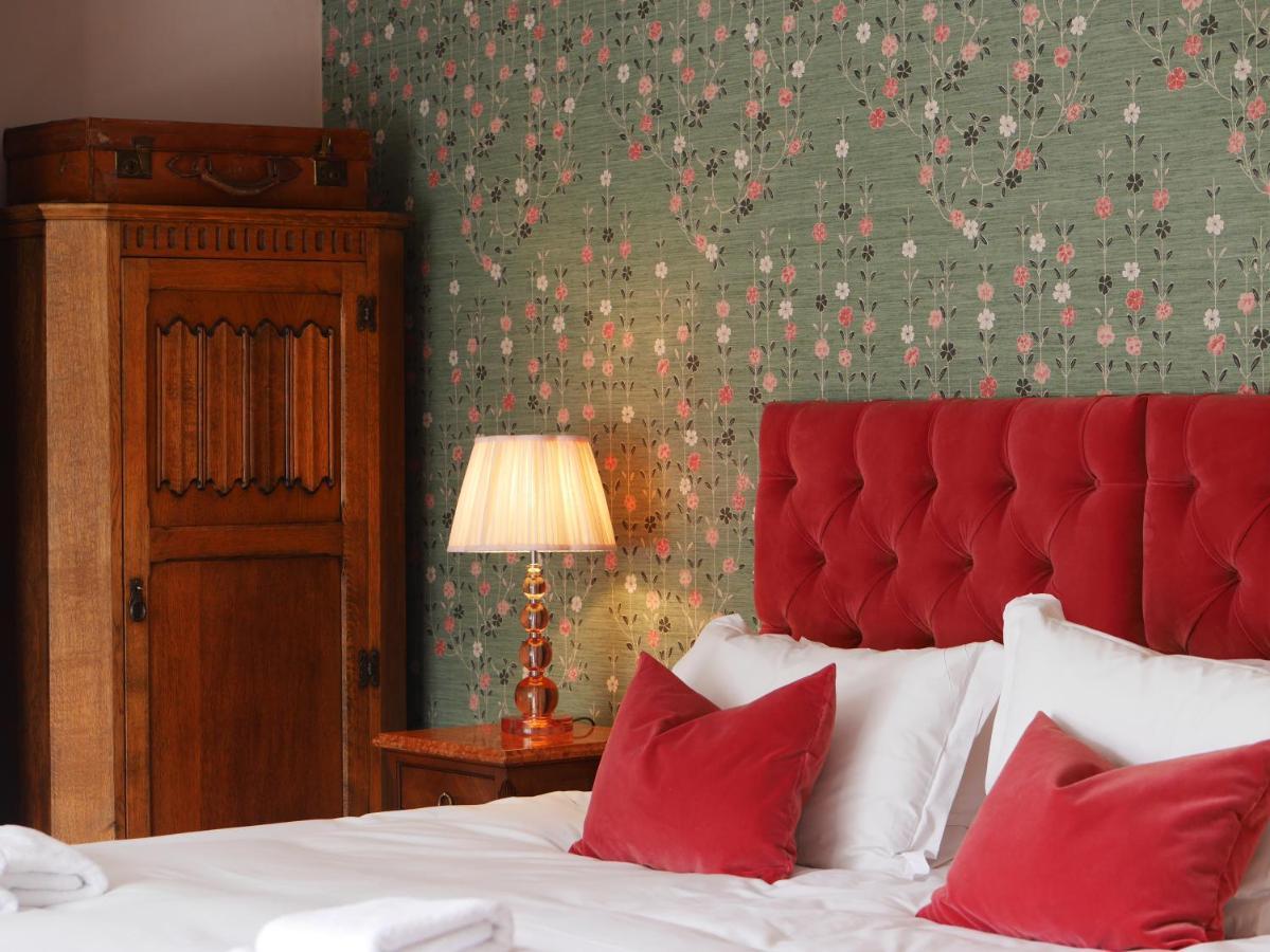The Drummond At Albury Guildford Ngoại thất bức ảnh