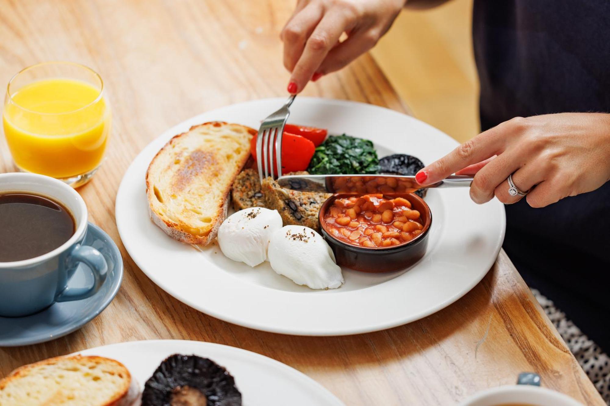 The Drummond At Albury Guildford Ngoại thất bức ảnh